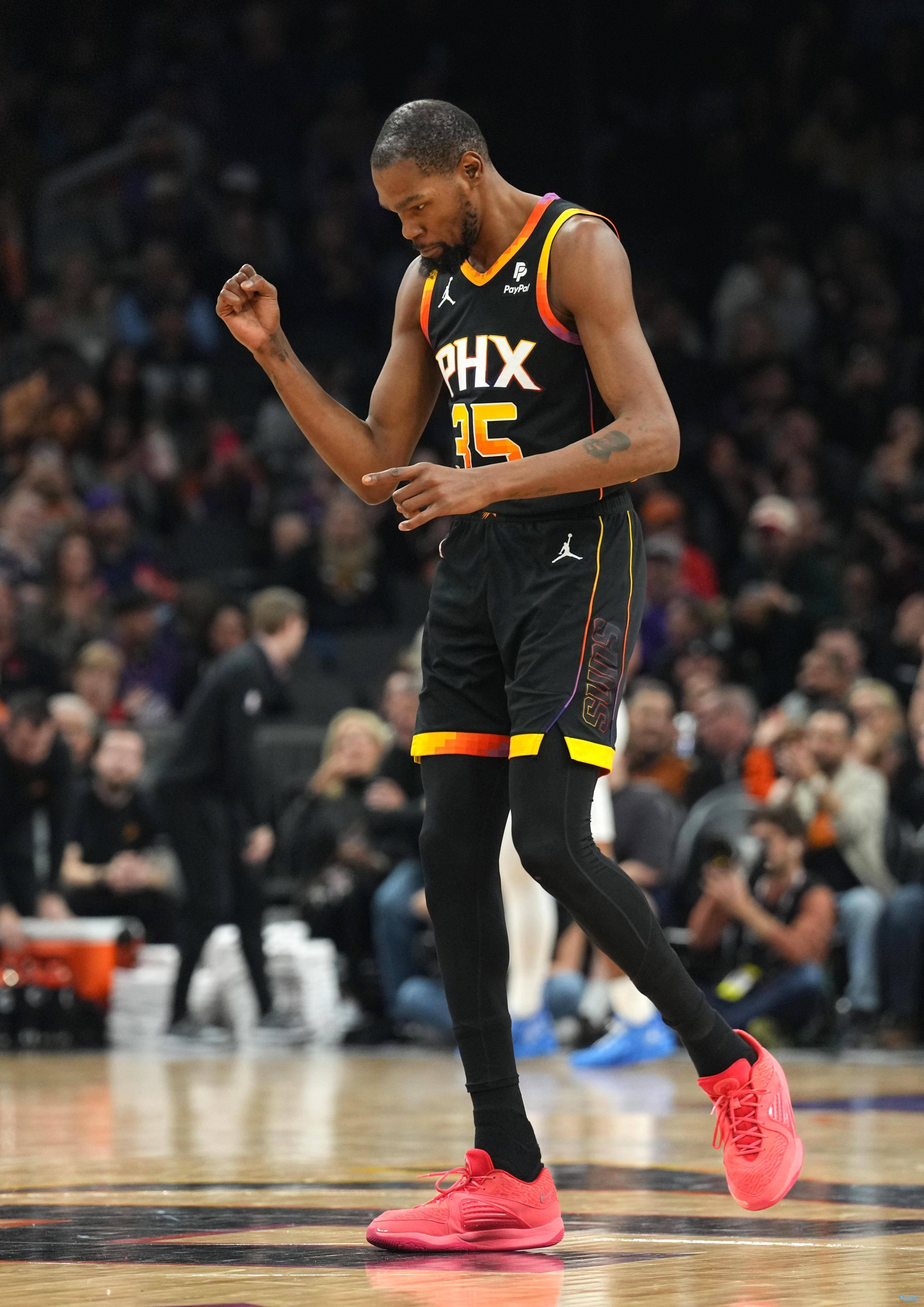 华体会入口-包含爆冷首场状态出色，勇士观众沸腾！，杜兰特重返赛场全场沸腾不已的词条