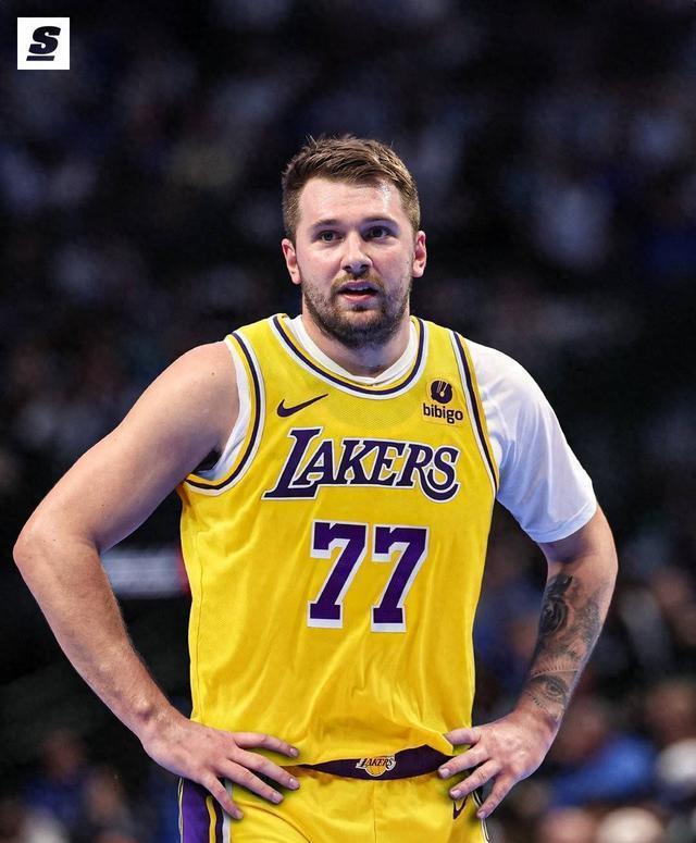 华体会官方网站-包含东契奇官方宣布持续失利新规，G2引发争议！热度持续攀升的词条